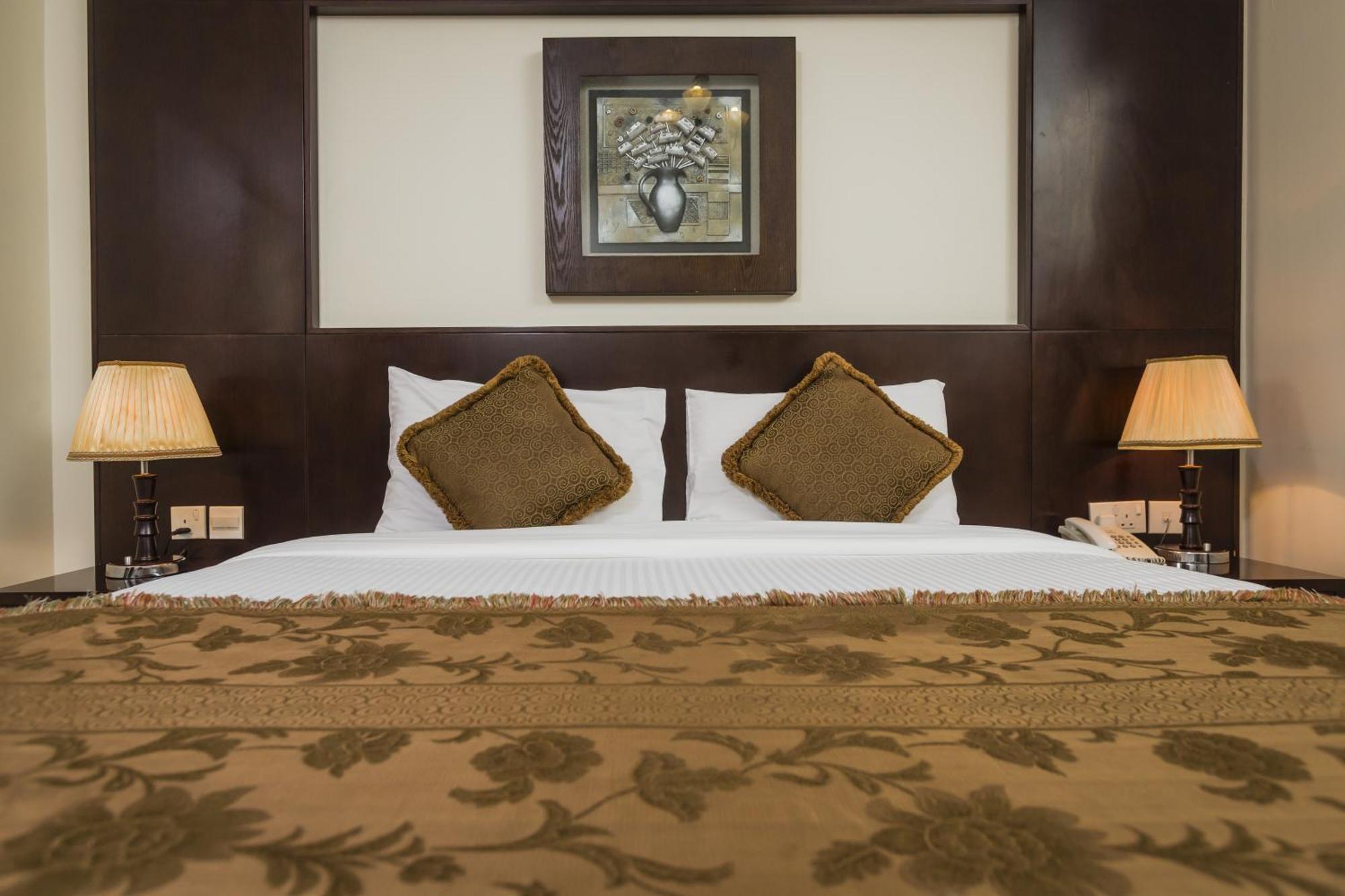 Arabian Dreams Hotel Apartamentos Dubái Habitación foto